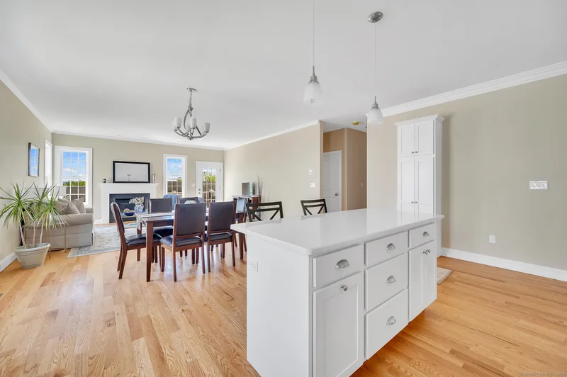 128 Webster Lane, Middletown, Connecticut, United States. - Photo 3