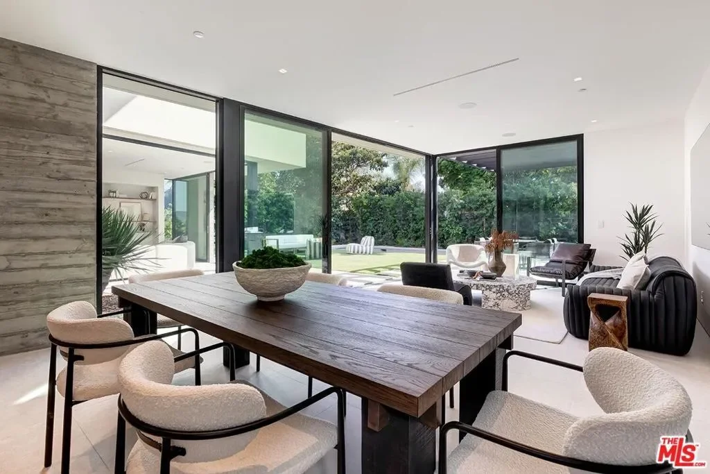 2831 Malcolm Avenue, Los Angeles, California, United States. - Photo 39
