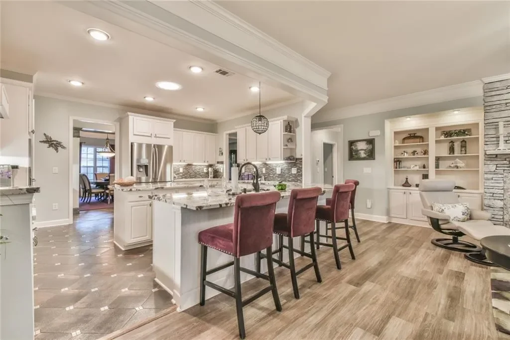 6352 Falling Water Lane, Hoschton, Georgia, United States. - Photo 6