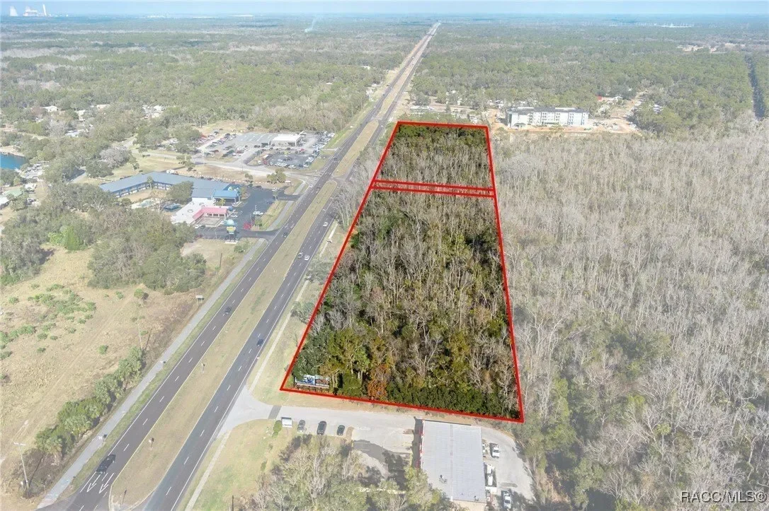 2365 NW Us Highway 19, Crystal River, FL 34428, Crystal River, Florida, United States. - Photo 15