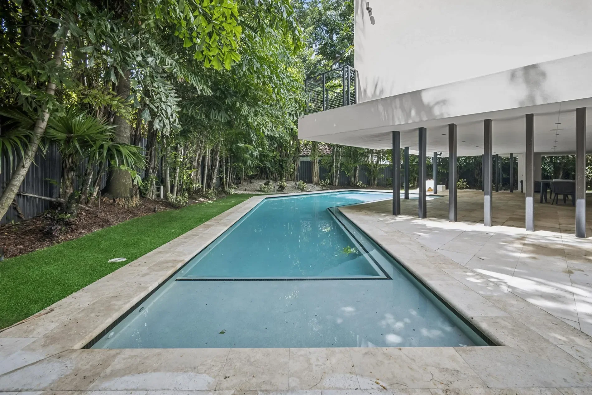 420 N Hibiscus Dr, Miami Beach, Florida, United States. - Photo 8