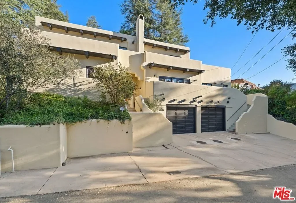 25648 Timpangos Drive, Hidden Hills, California, United States. - Photo 44