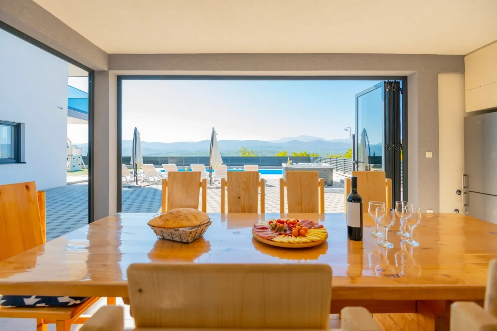Gallery photo 10