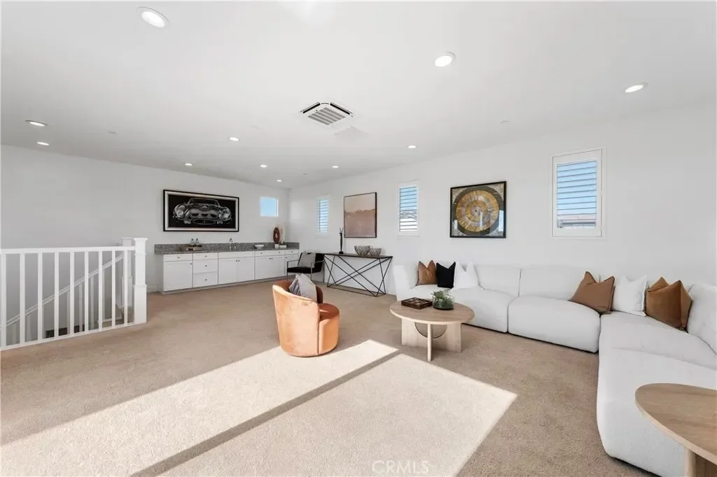 105 Shear, Irvine, California, United States. - Photo 17