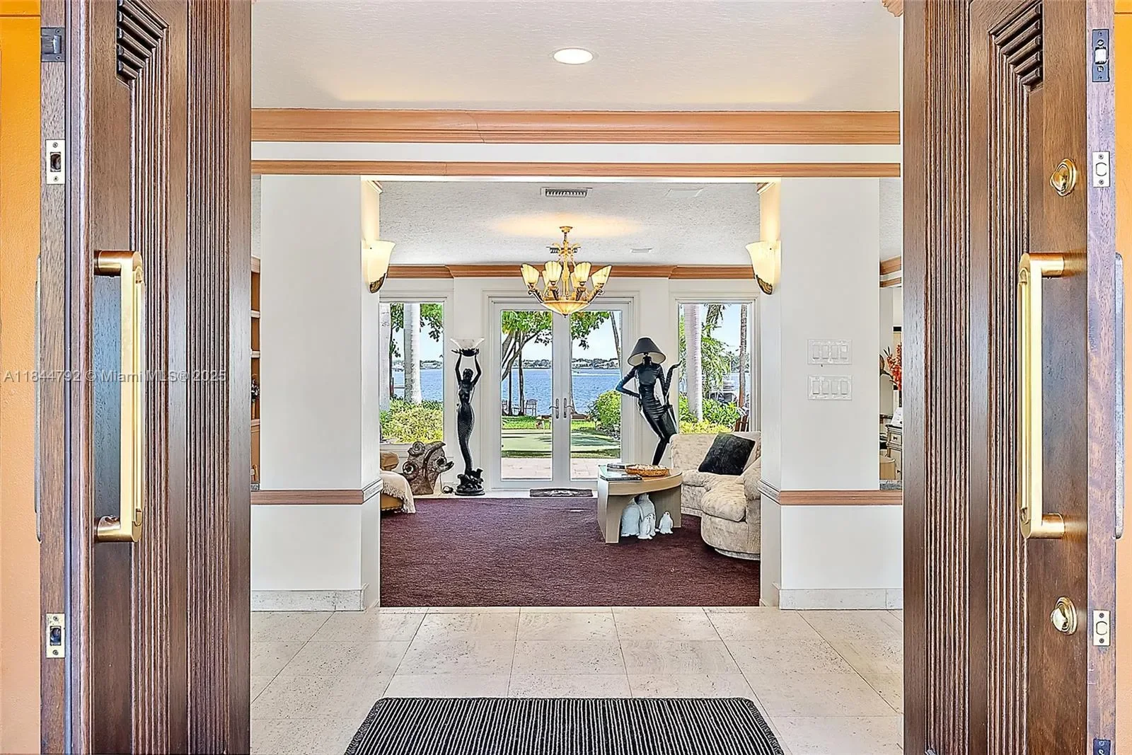 Gallery photo 12
