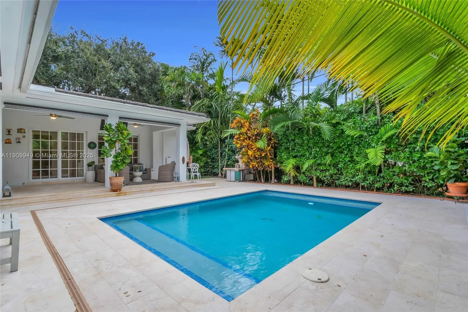 1536 Alegriano Ave, Coral Gables, Florida, United States. - Photo 25