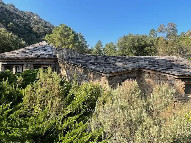 0, Sari-Solenzara, Corsica, France. - Photo 3