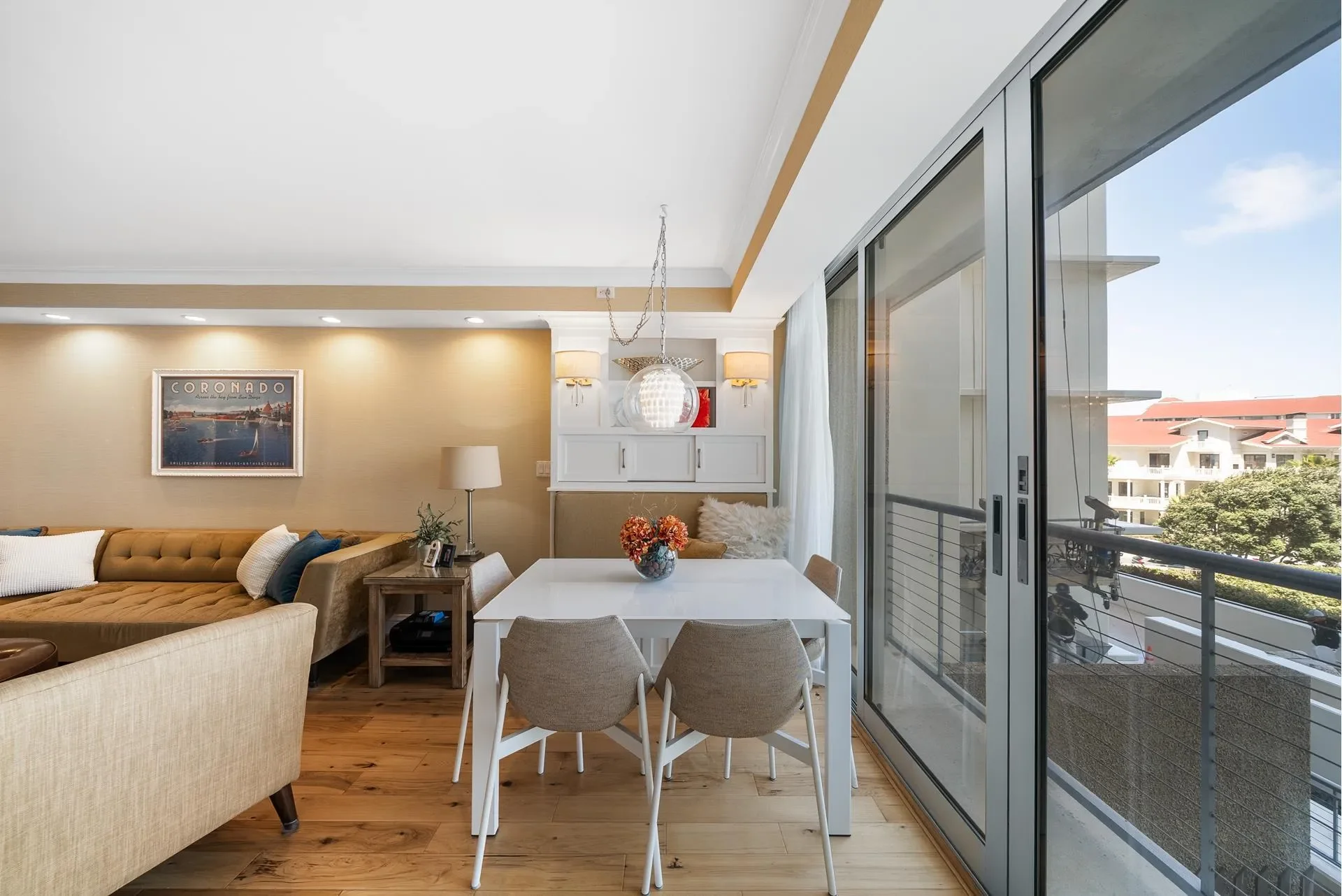 1720 Avenida Del Mundo, Coronado, California, United States. - Photo 8