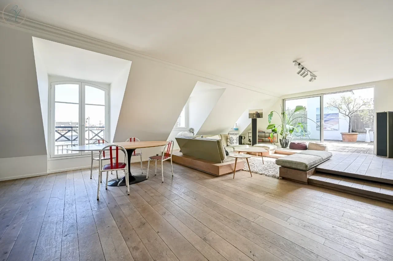 Paris, Île-de-France, France. - Photo 8
