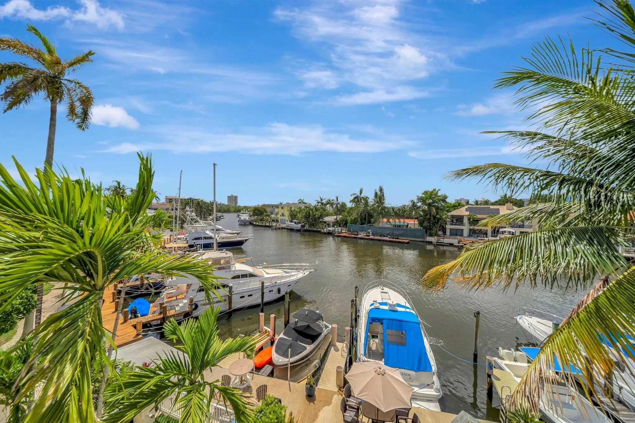 1368 BAYVIEW DR, Fort Lauderdale, Florida, United States. - Photo 47
