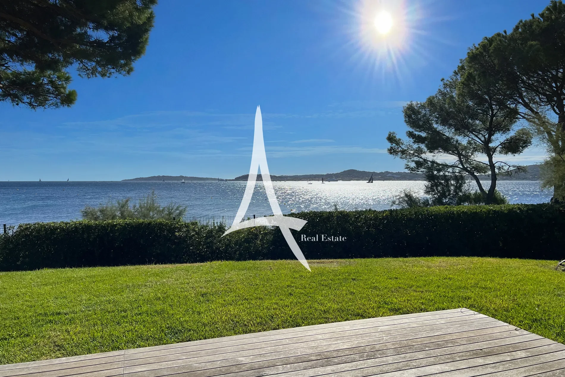 Chem. des Embruns, 83310 Grimaud, France, Grimaud, Provence-Alpes-Côte d'Azur, France. - Photo 1