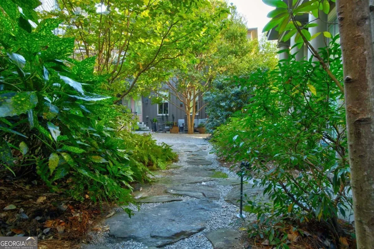 2188 Niles PL, Atlanta, Georgia, United States. - Photo 17
