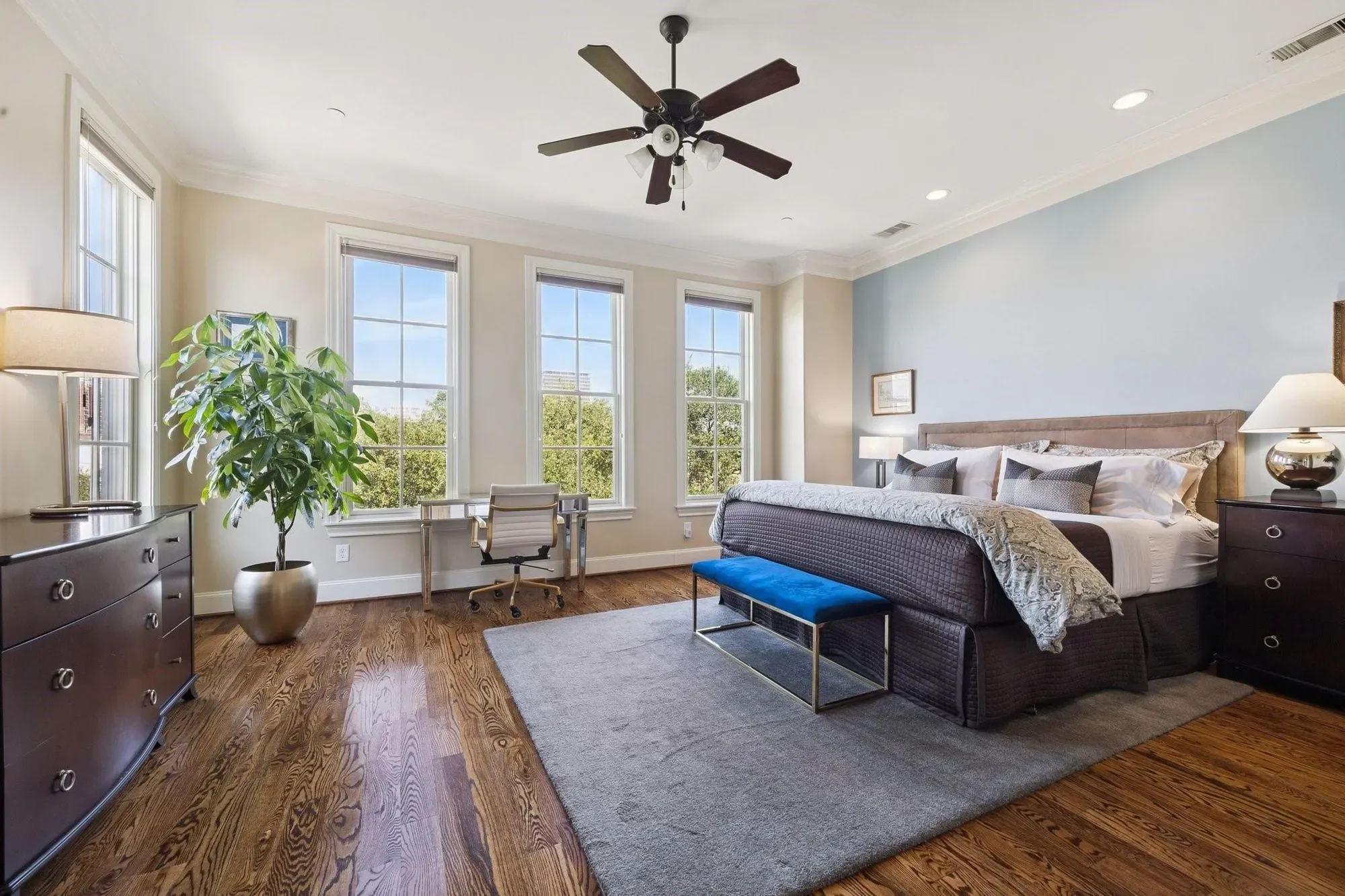 1305 W Bell Street, Houston, Texas, United States. - Photo 14
