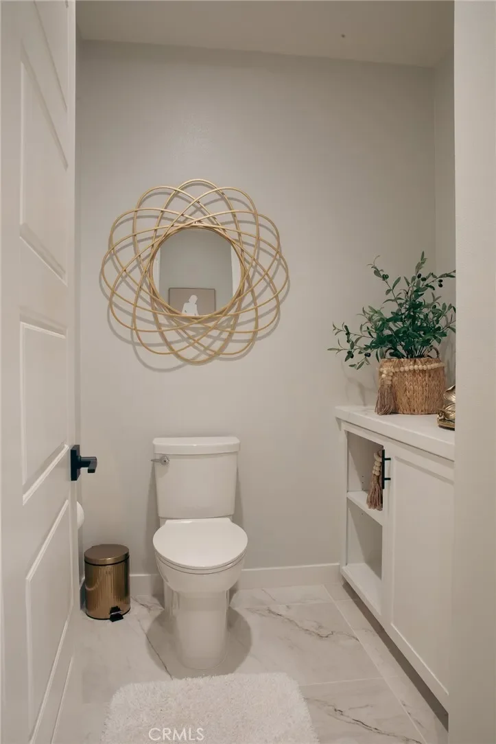 28618 Bloom, Santa Clarita, California, United States. - Photo 32