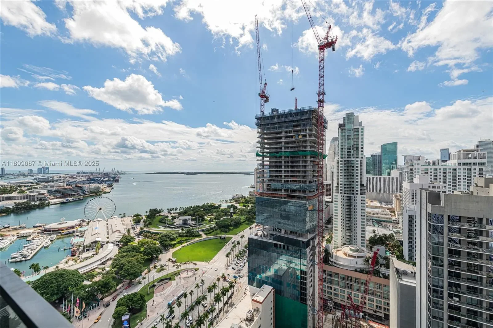 398 NE 5th St 3017, Miami, Florida, United States. - Photo 20