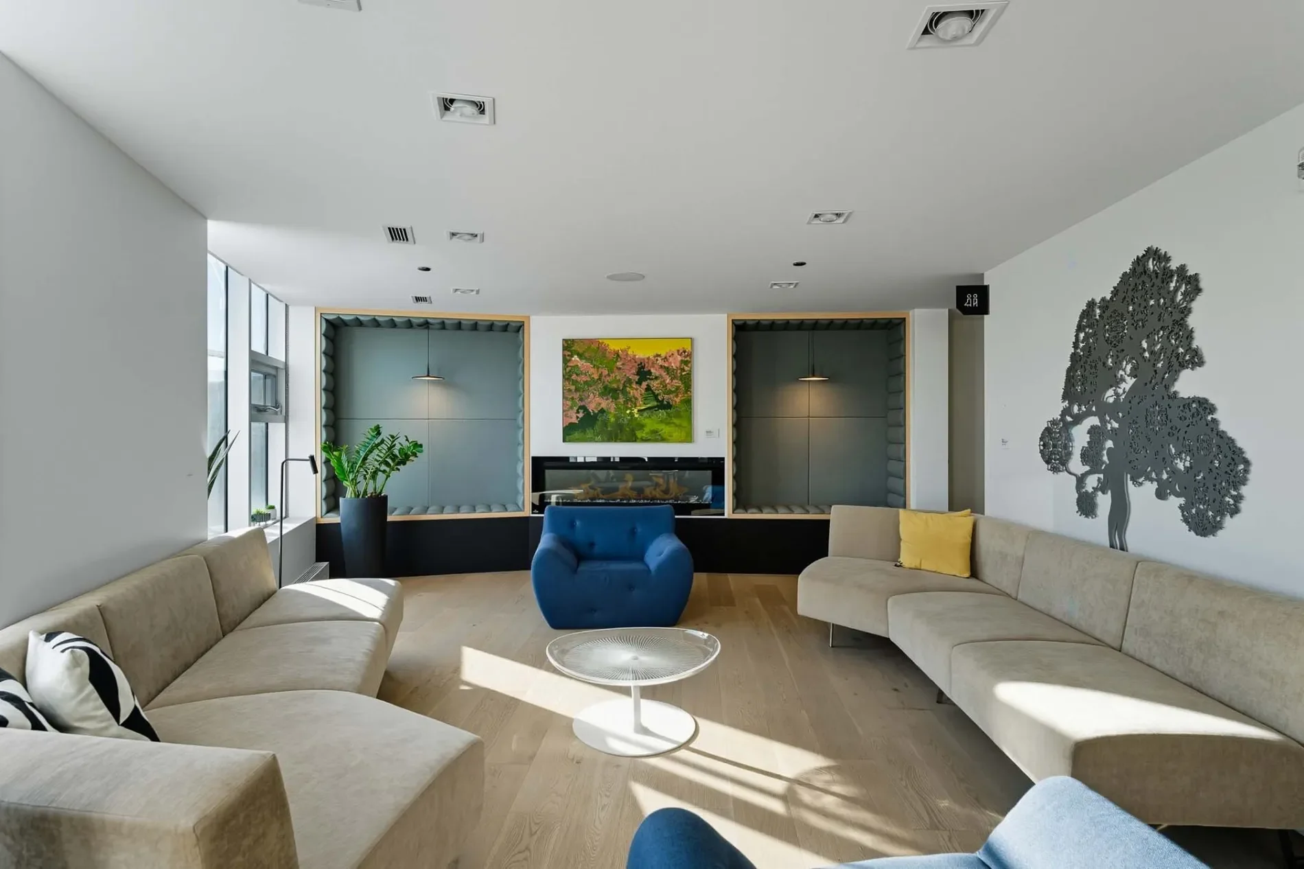 Gallery photo 3