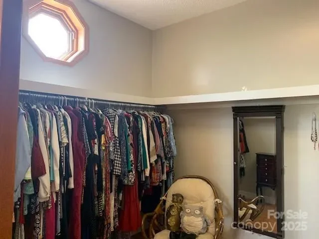Gallery photo 4
