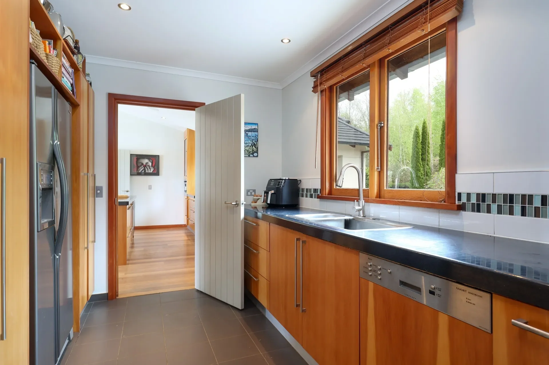 Gallery photo 5