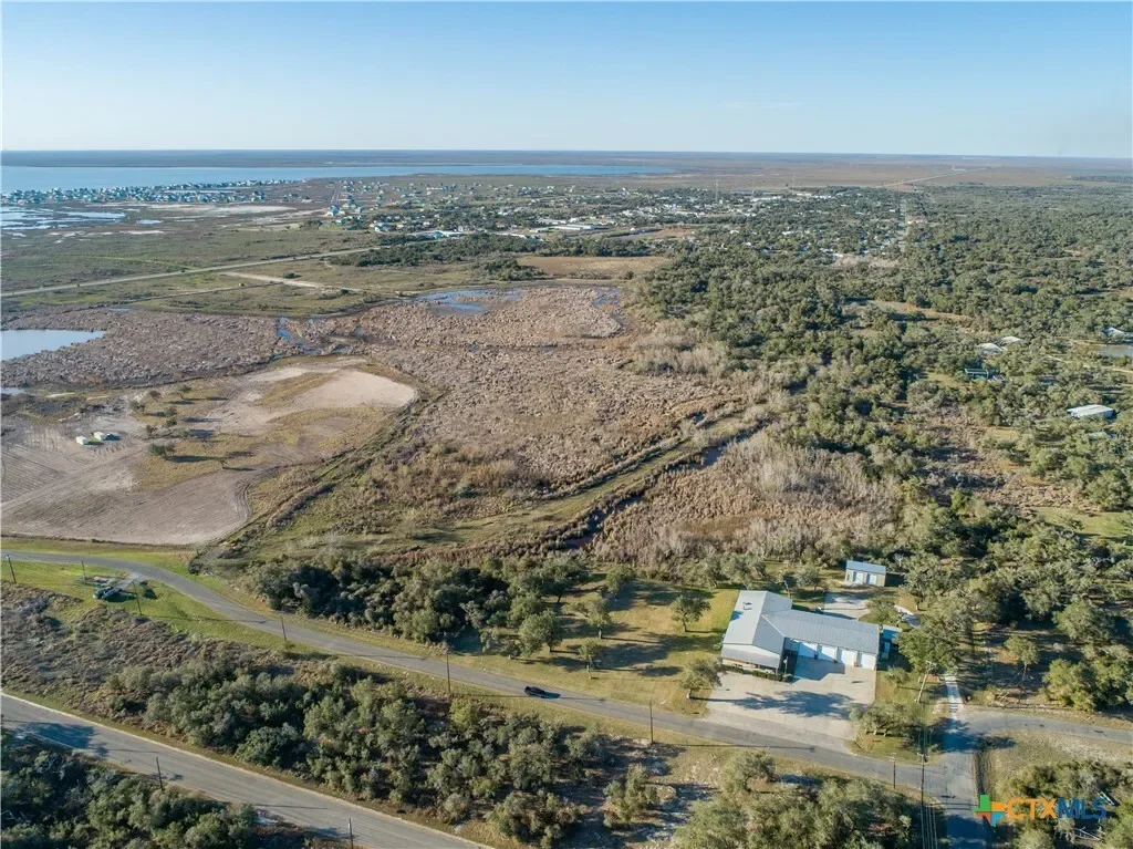 6498 Hwy 35 N, Rockport, TX 78382, Rockport, Texas, United States. - Photo 8