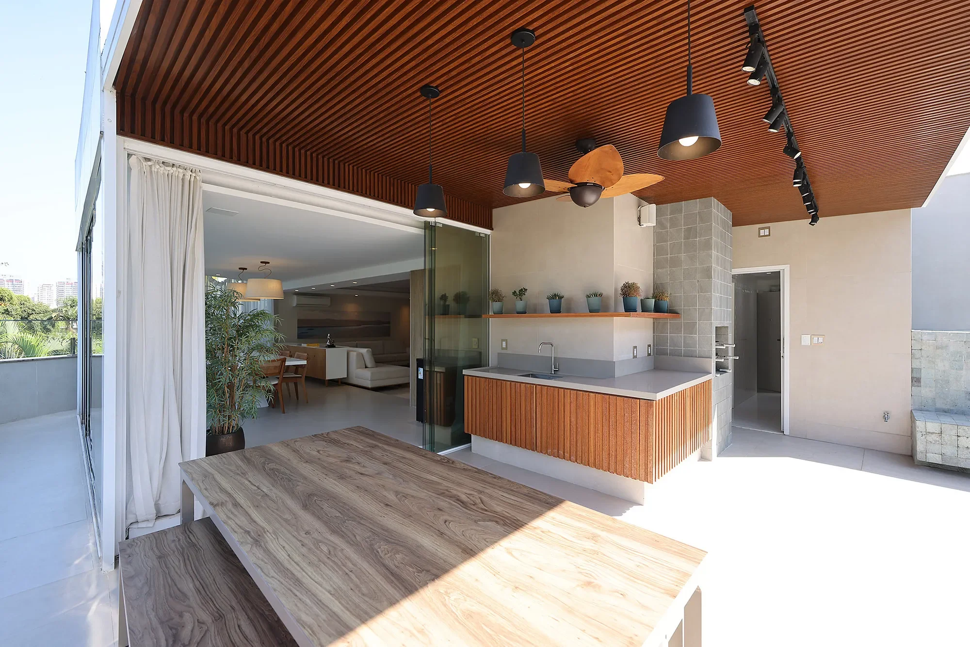 Gallery photo 2