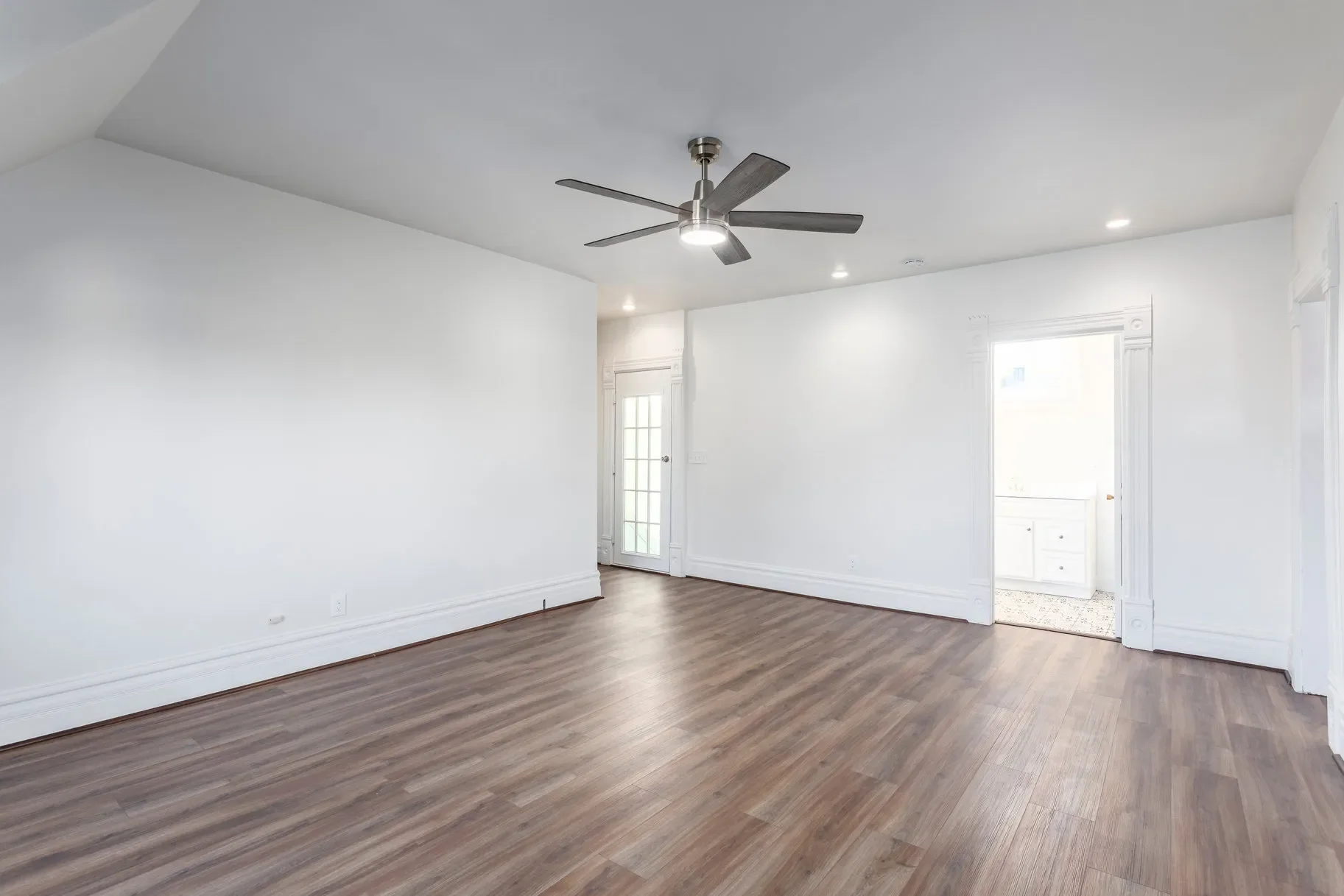 Gallery photo 5