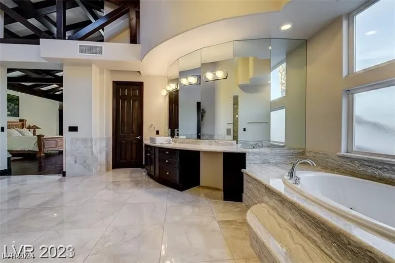4927 Spanish Heights Drive, Las Vegas, Nevada, United States. - Photo 24