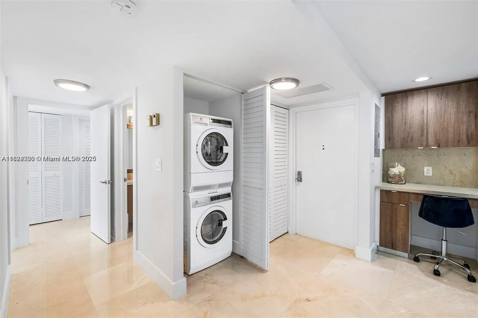 1149 Hillsboro Mile, Hillsboro Beach, Florida, United States. - Photo 10