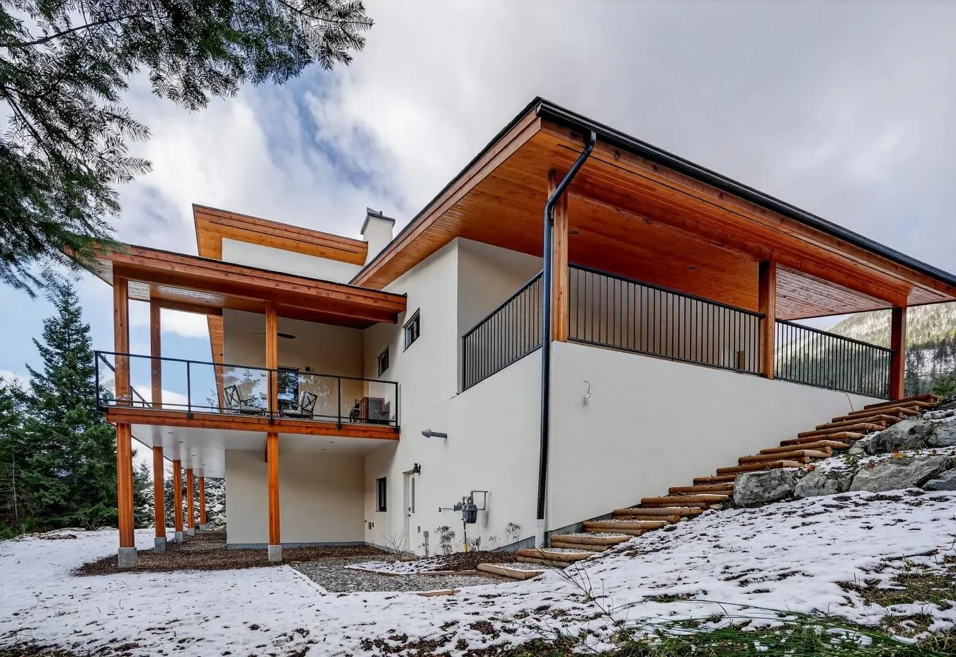 Exterior photo 9
