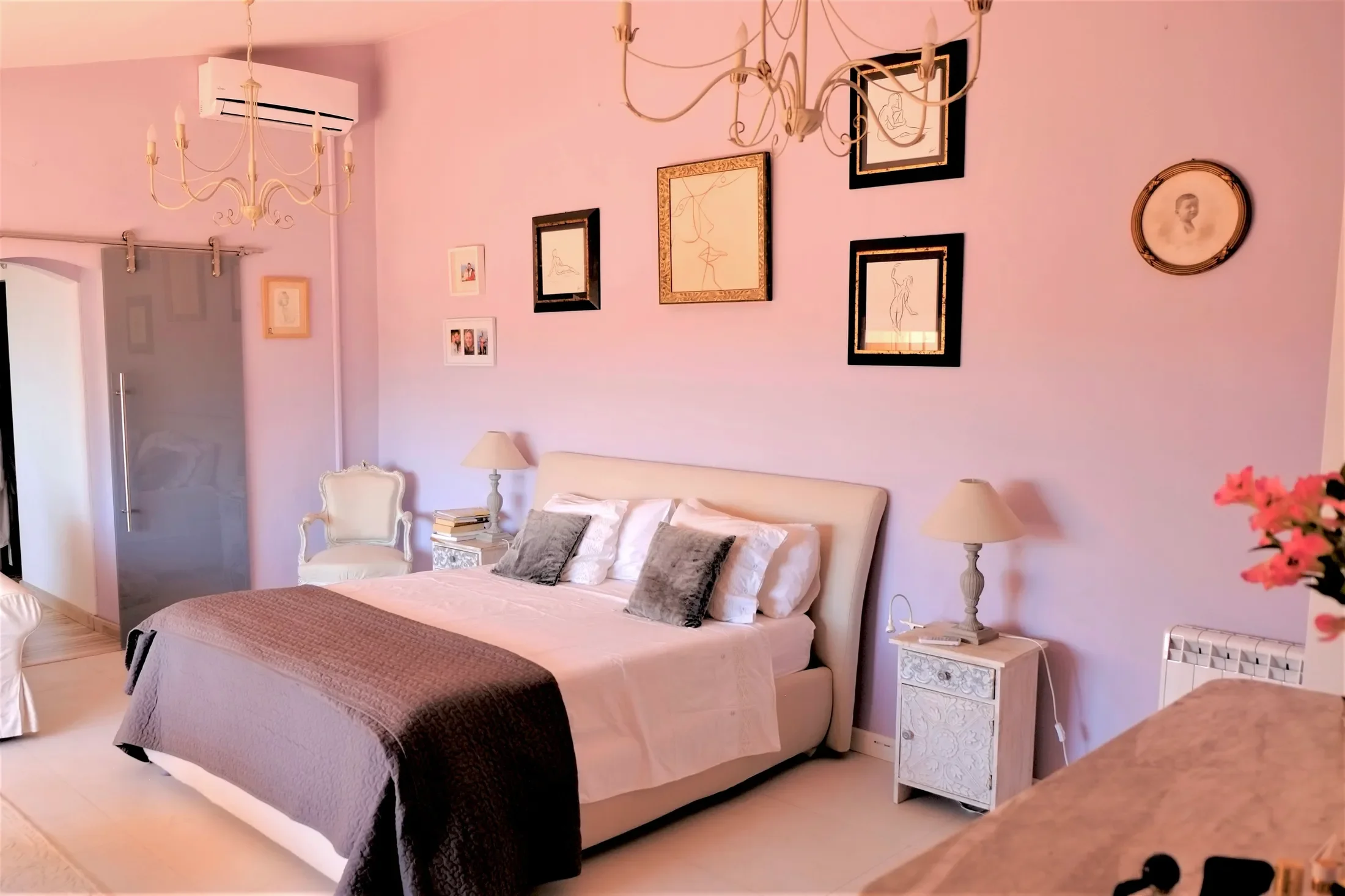 Gallery photo 4