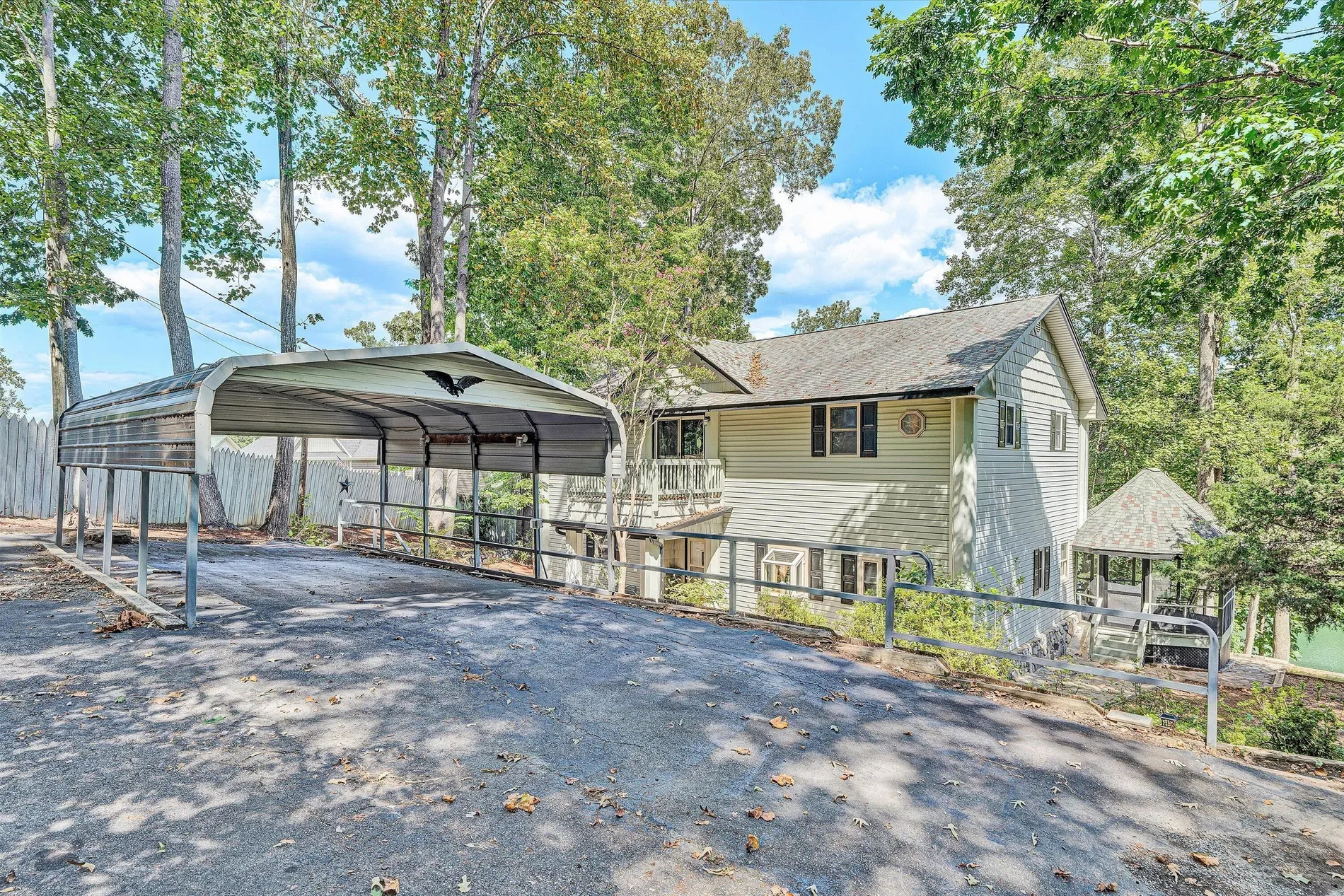Property photo 9
