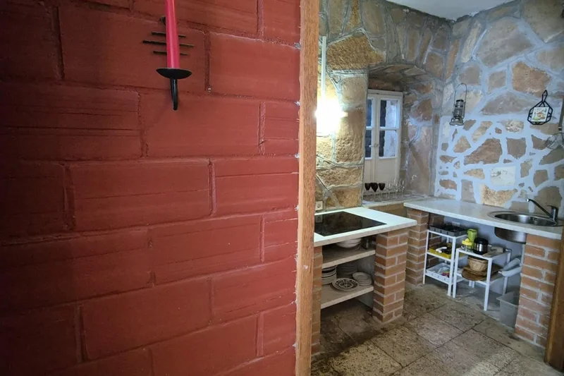 Brač, Milna - semi-detached stone house with restaurant, first row to the sea