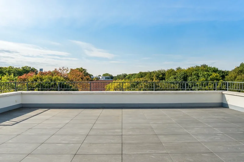 Luxury And Sophistication Statement Penthouse In Diplomat Park