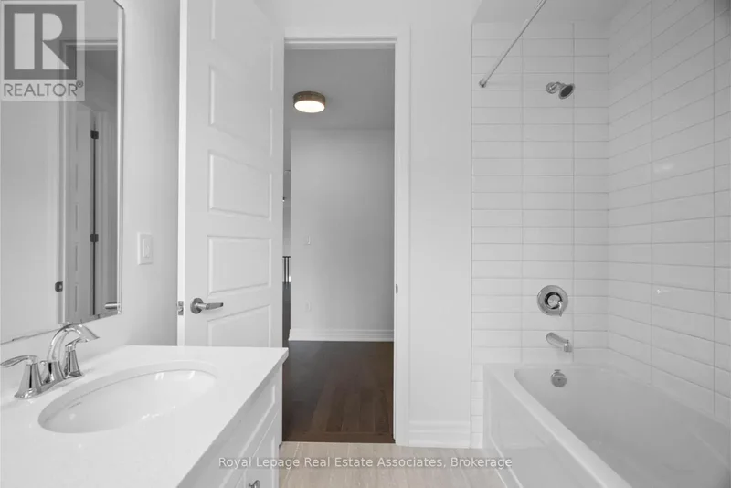 3142 DUGGAN TRAIL, Oakville, ON, L6H7X1, CANADA, Oakville, Ontario, Canada. - Photo 19