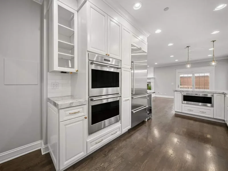 6732 N. East Prairie Road, Lincolnwood, IL, 60712, USA, Lincolnwood, Illinois, United States. - Photo 12