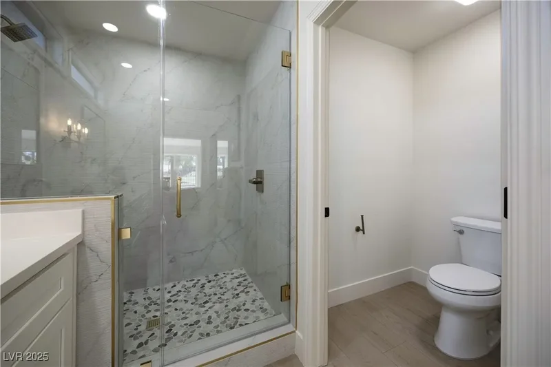 2633 Legend Drive, Las Vegas, Nevada, United States. - Photo 25
