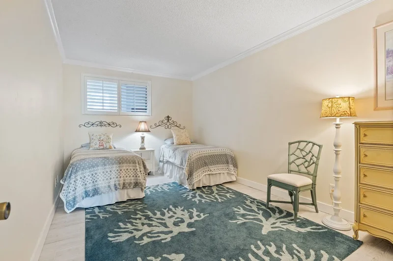 1616 Ocean Drive Unit# 102, Vero Beach, FL 32963, Vero Beach, Florida, United States. - Photo 19