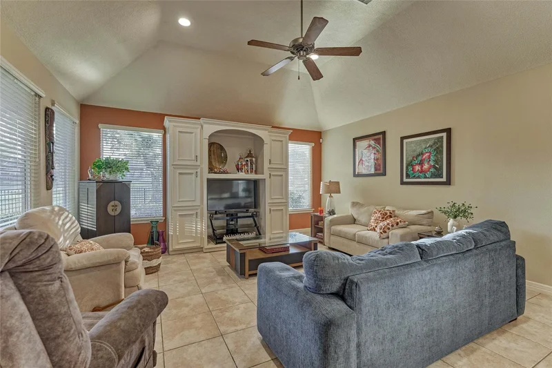 50 Fair Oak Street, Montgomery, TX 77356, Montgomery, Texas, United States. - Photo 26