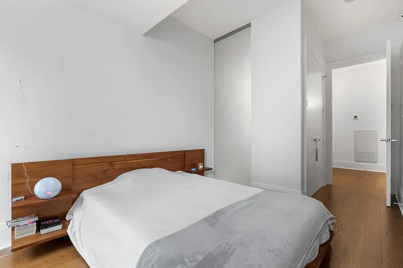 29 Queens Quay E  Th 115, Toronto, ON M5E 0A4, Toronto, Ontario, Canada. - Photo 25
