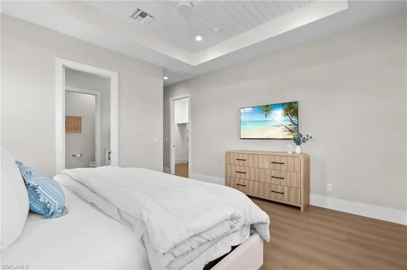 117 Hercules DR, Fort Myers Beach, Florida, United States. - Photo 23