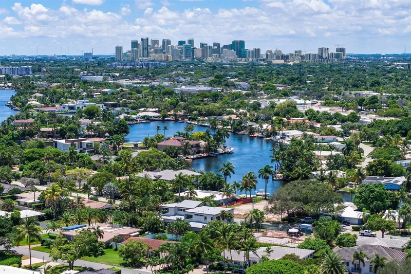 2500 Middle River Drive, Wilton Manors, Florida, United States. - Photo 64