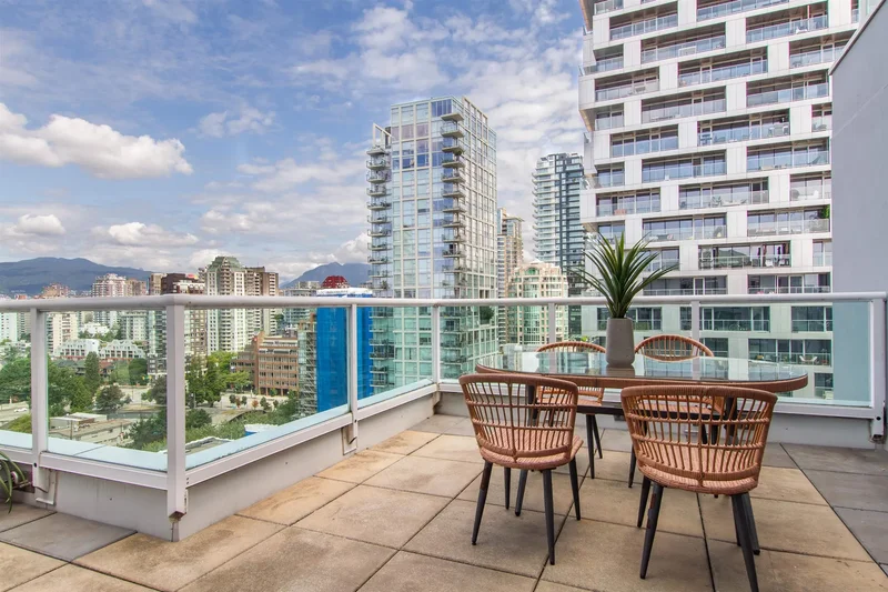 1500 Howe Street # 2301, Vancouver, BC, V6Z2N1, CANADA, Vancouver, British Columbia, Canada. - Photo 10