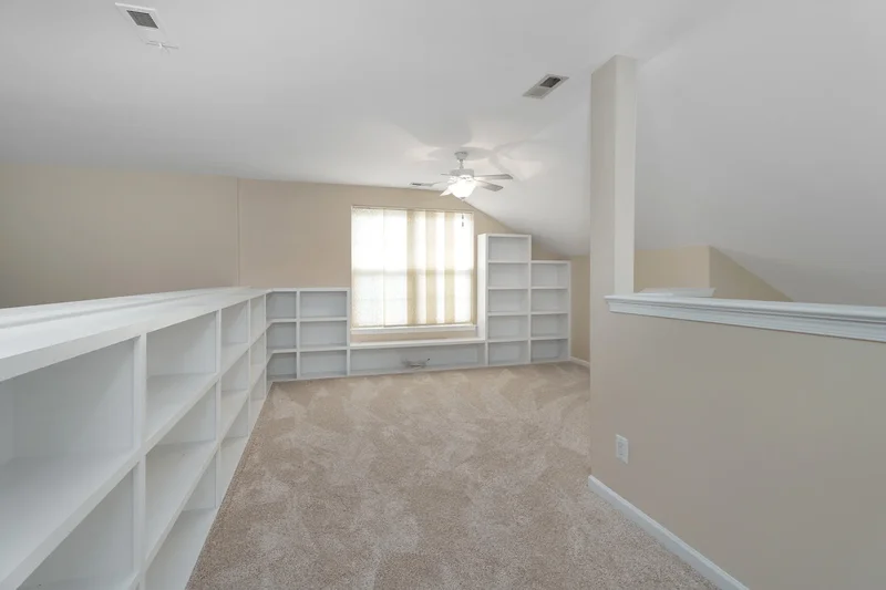 25 Aristotle Way , East Windsor, NJ 08512, Cranbury Township, New Jersey, United States. - Photo 42