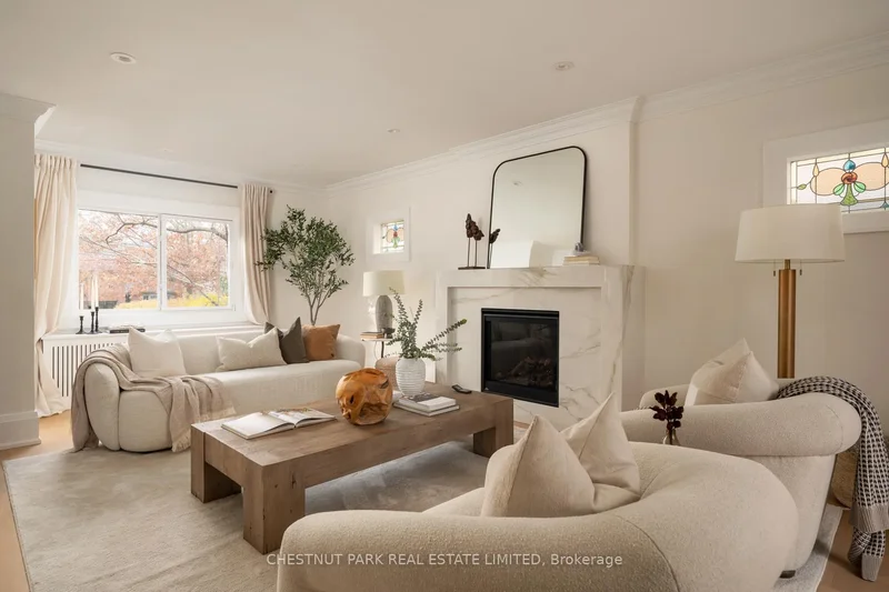 35 Weybourne Crescent, Toronto, Ontario, Canada. - Photo 17