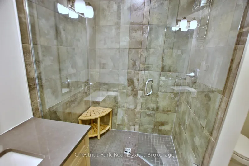 146 Red Pine Street, Blue Mountains, Ontario, Canada. - Photo 41