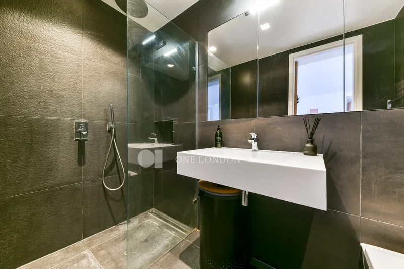 38 Eastcastle Street, London, England, United Kingdom. - Photo 13