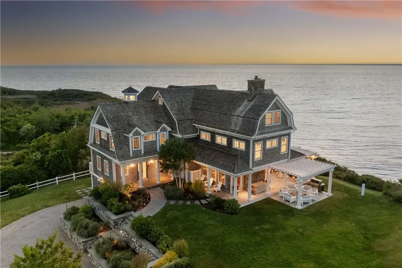 1210 Graces Cove Road, New Shoreham, Rhode Island, United States. - Photo 19