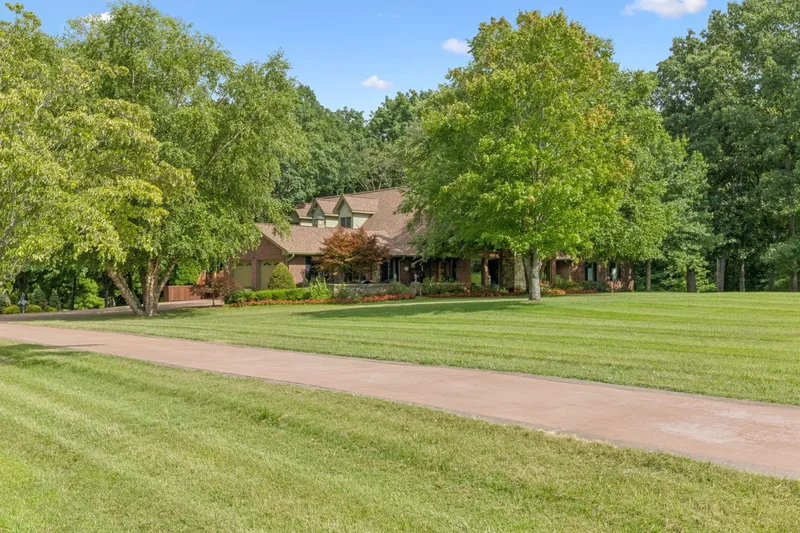 3225 Pinson School Rd , Greenbrier, TN 37073, Greenbrier, Tennessee, United States. - Photo 29