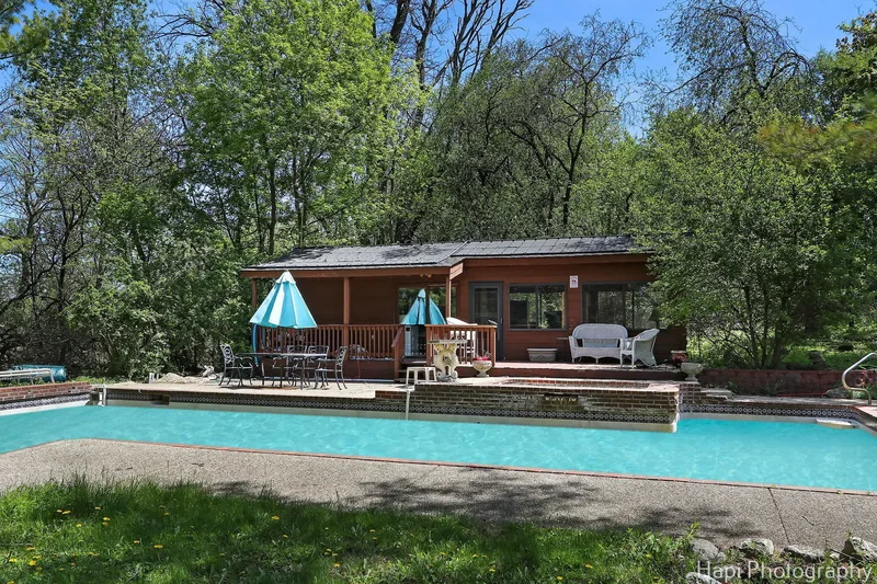 23 W County Line Road, Barrington Hills, IL 60010, Barrington Hills, Illinois, United States. - Photo 9
