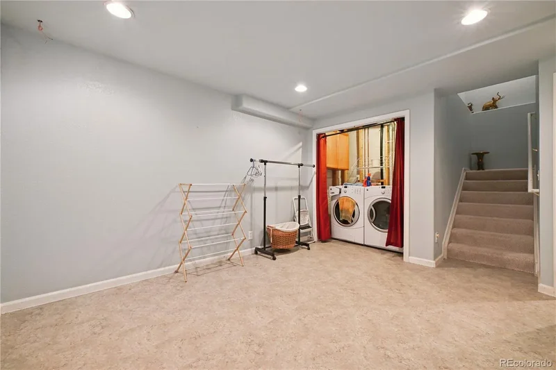 10213 Cherryhurst Lane, Highlands Ranch, Colorado, United States. - Photo 28