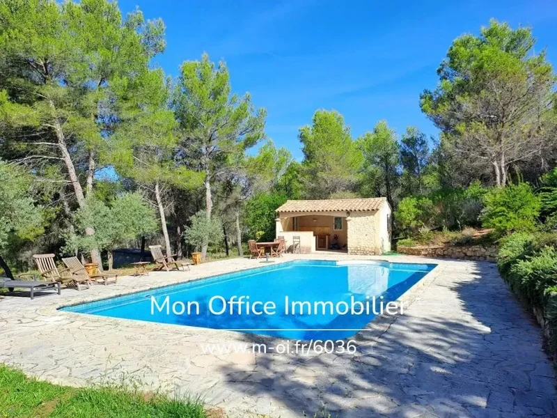 Rognes, Provence-Alpes-Côte d'Azur, France. - Photo 14